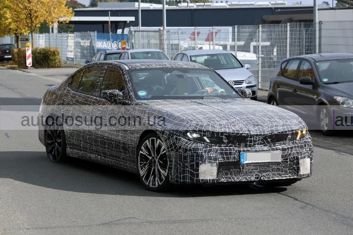 Наступний міні-M3 від BMW може мати стільки ж потужності, скільки справжній M3 минулого покоління