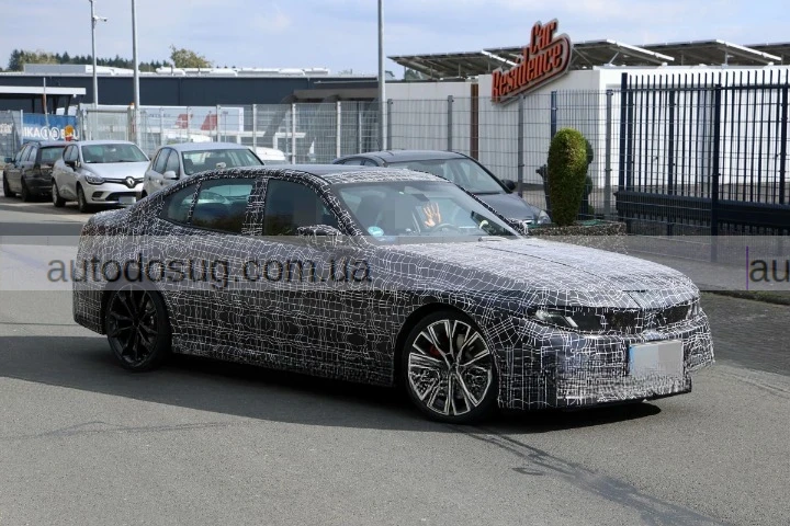 Наступний міні-M3 від BMW може мати стільки ж потужності, скільки справжній M3 минулого покоління