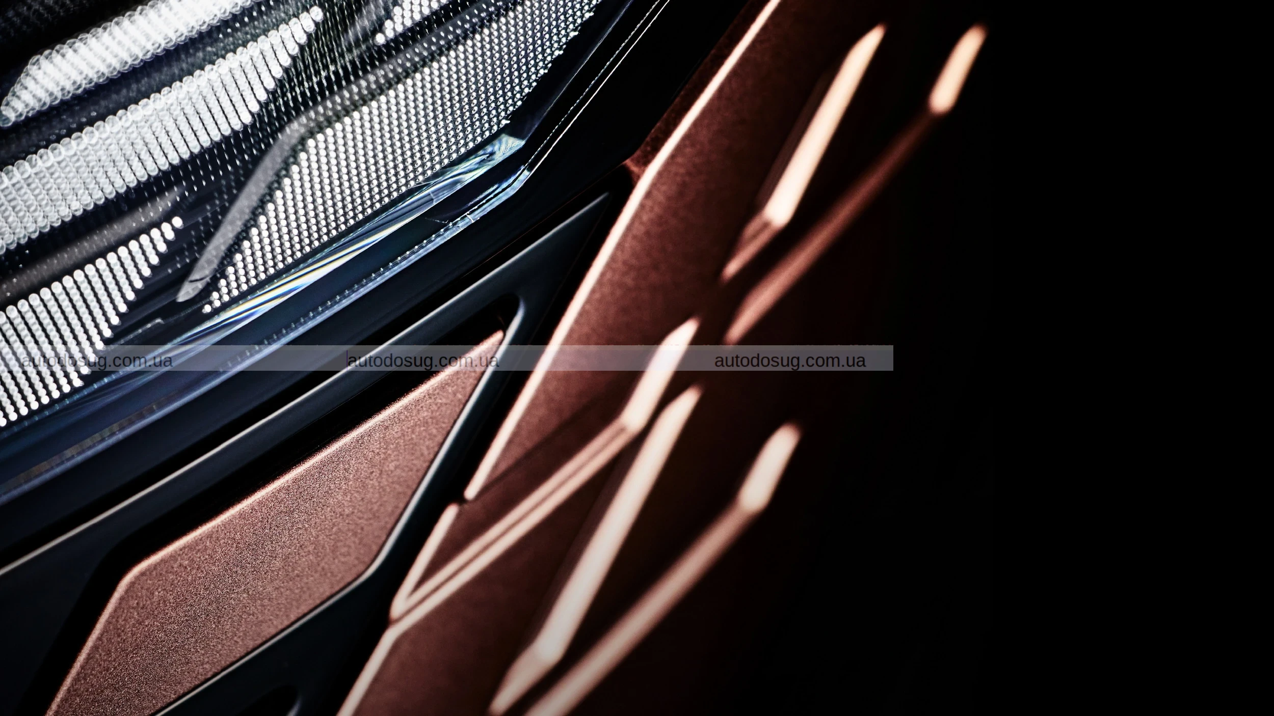 Nissan продемонстрував оновлену Ariya без решітки радіатора