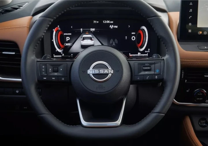 Nissan стане "електричним заводом" для Ford та Stellantis