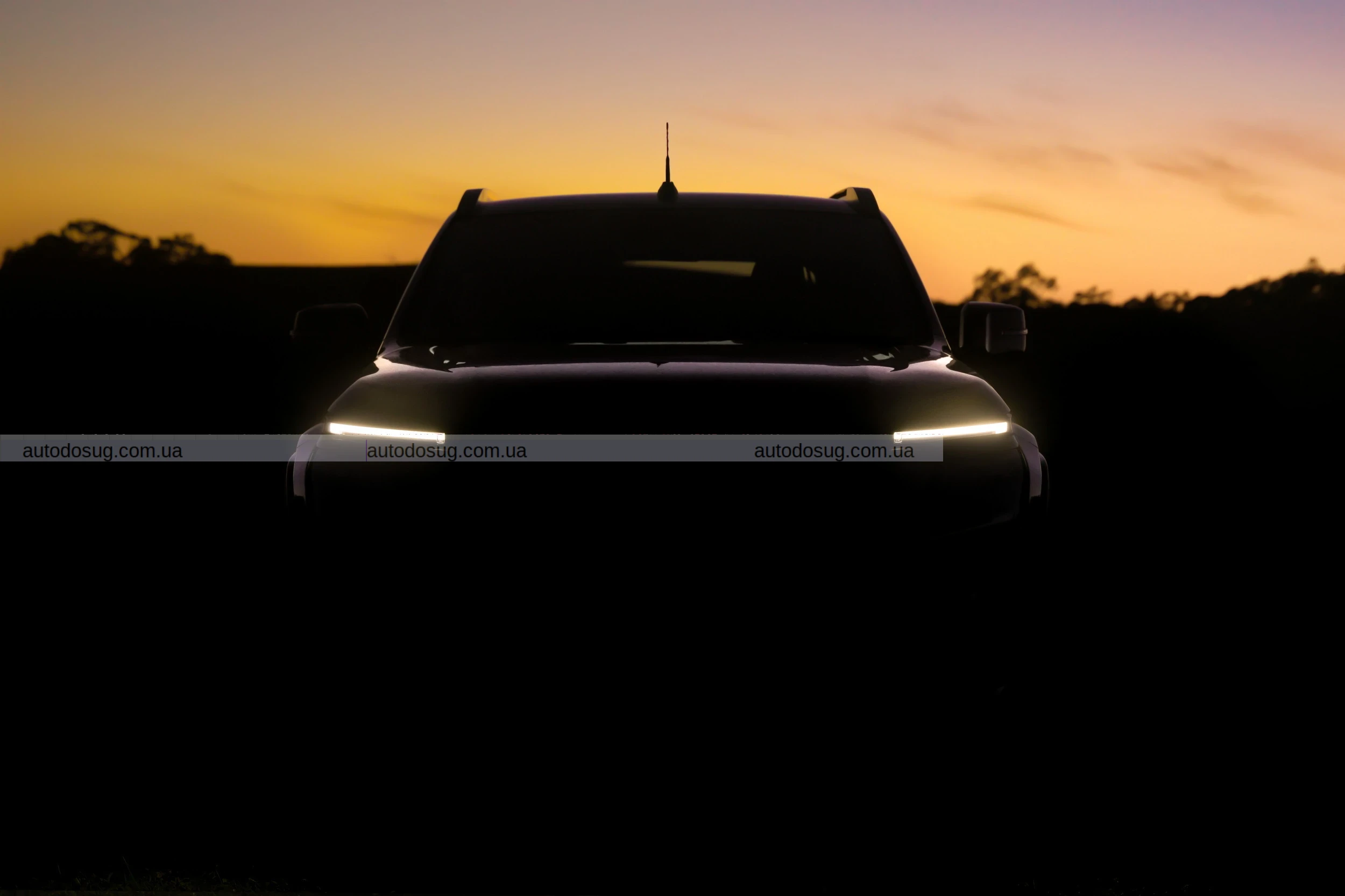 Новий Nissan Navara дебютує на платформі Mitsubishi Triton.