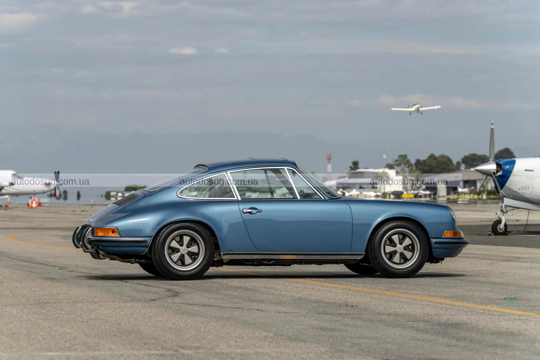 Ось що відбувається коли Джеррі Сайнфелд та RUF будують 911