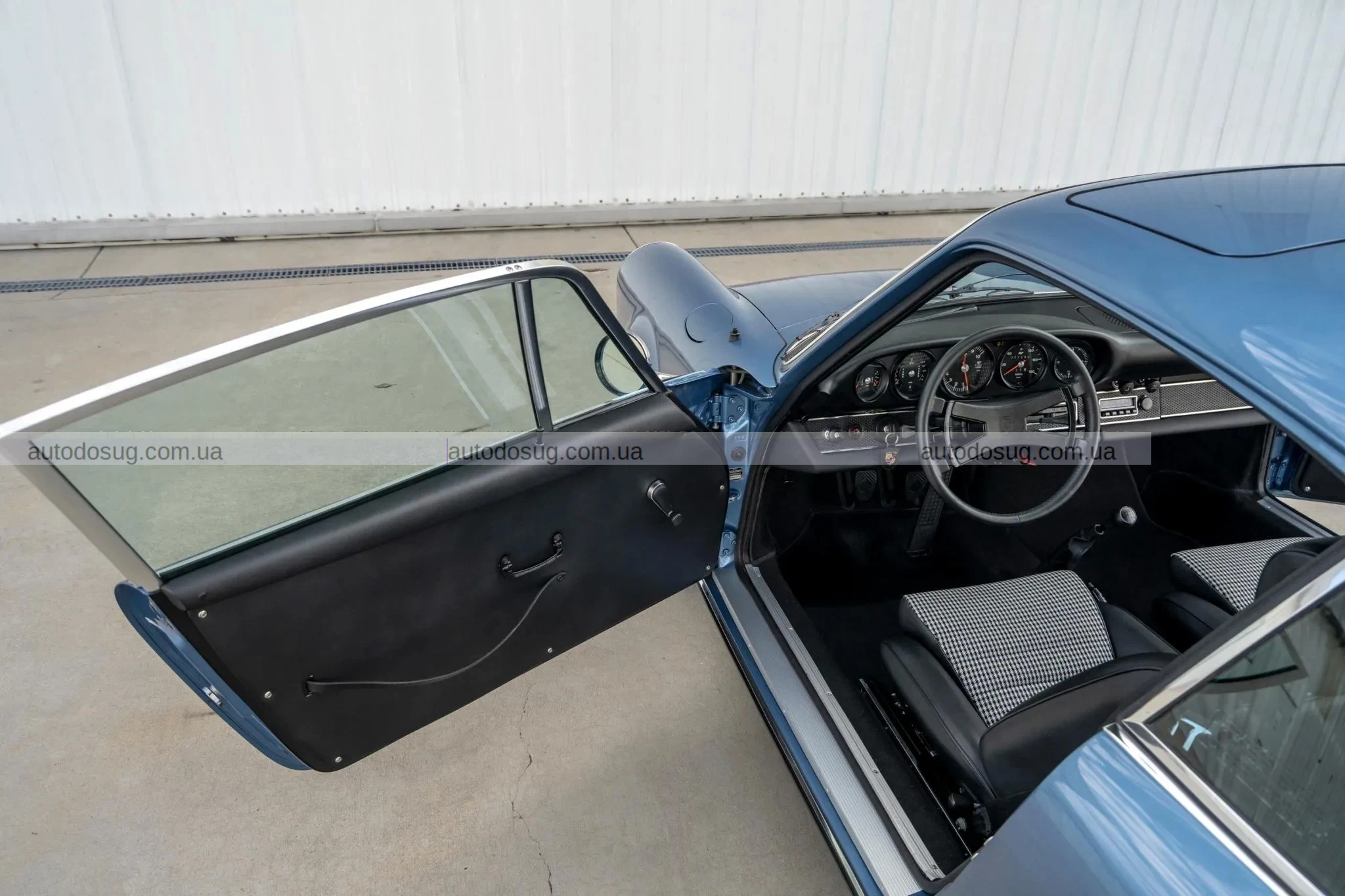 Ось що відбувається коли Джеррі Сайнфелд та RUF будують 911