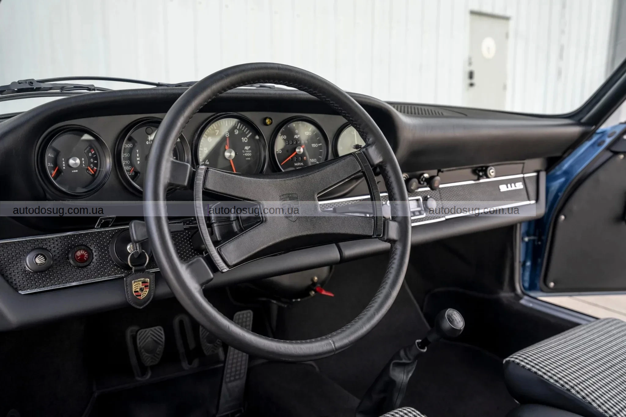 Ось що відбувається коли Джеррі Сайнфелд та RUF будують 911