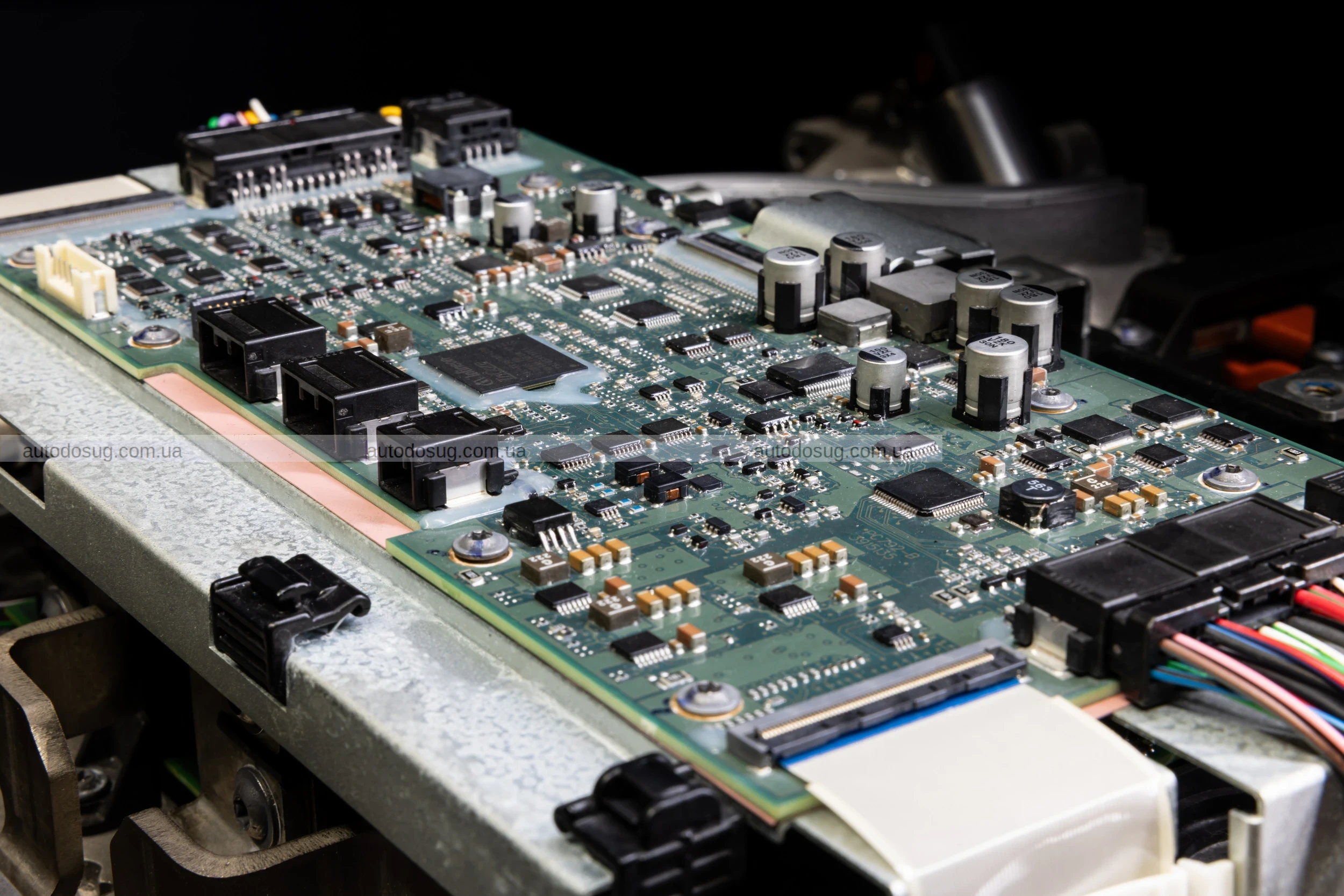 Перший електричний Ferrari Elettrica пропонує 1000 к.с., унікальний звук та революційну динаміку