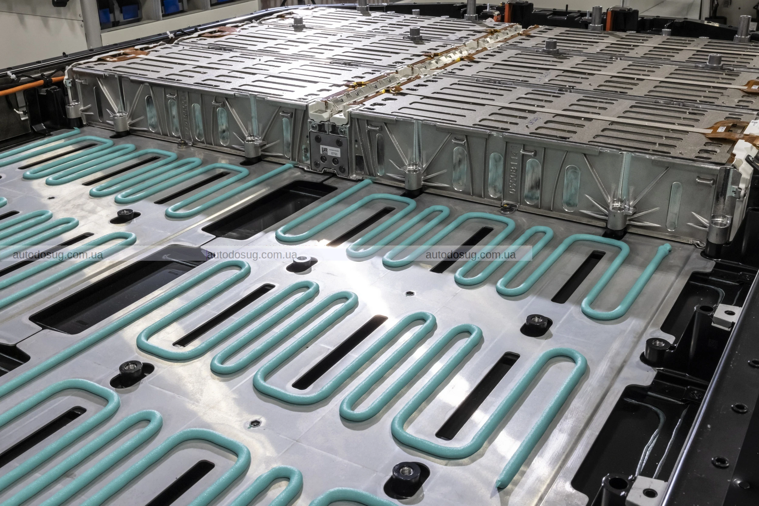 Перший електричний Ferrari Elettrica пропонує 1000 к.с., унікальний звук та революційну динаміку