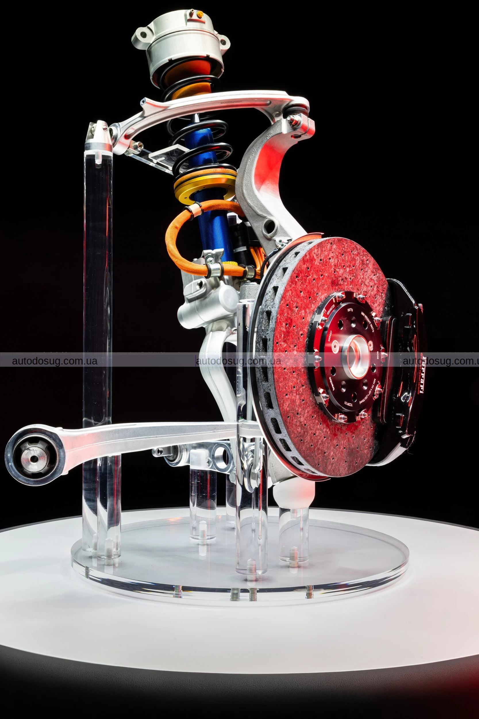 Перший електричний Ferrari Elettrica пропонує 1000 к.с., унікальний звук та революційну динаміку