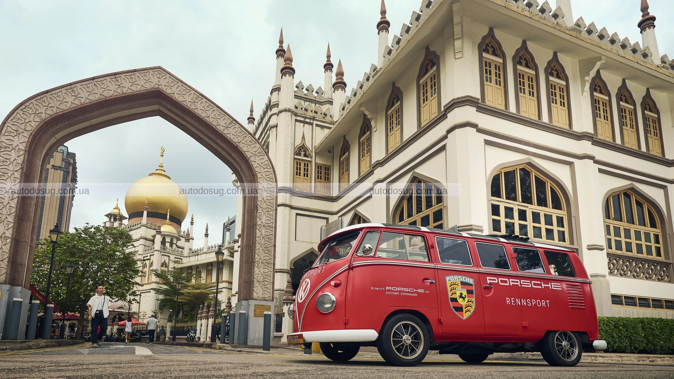 Porsche будує революційний Experience Center у Сінгапурі: траса всередині будівлі та дрифт-арена для шанувальників швидкості