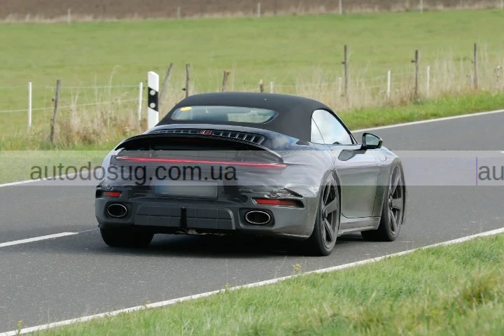 Porsche Cayenne Turbo E-Hybrid має стриманий зовнішній вигляд та секрет у 701 к.с.