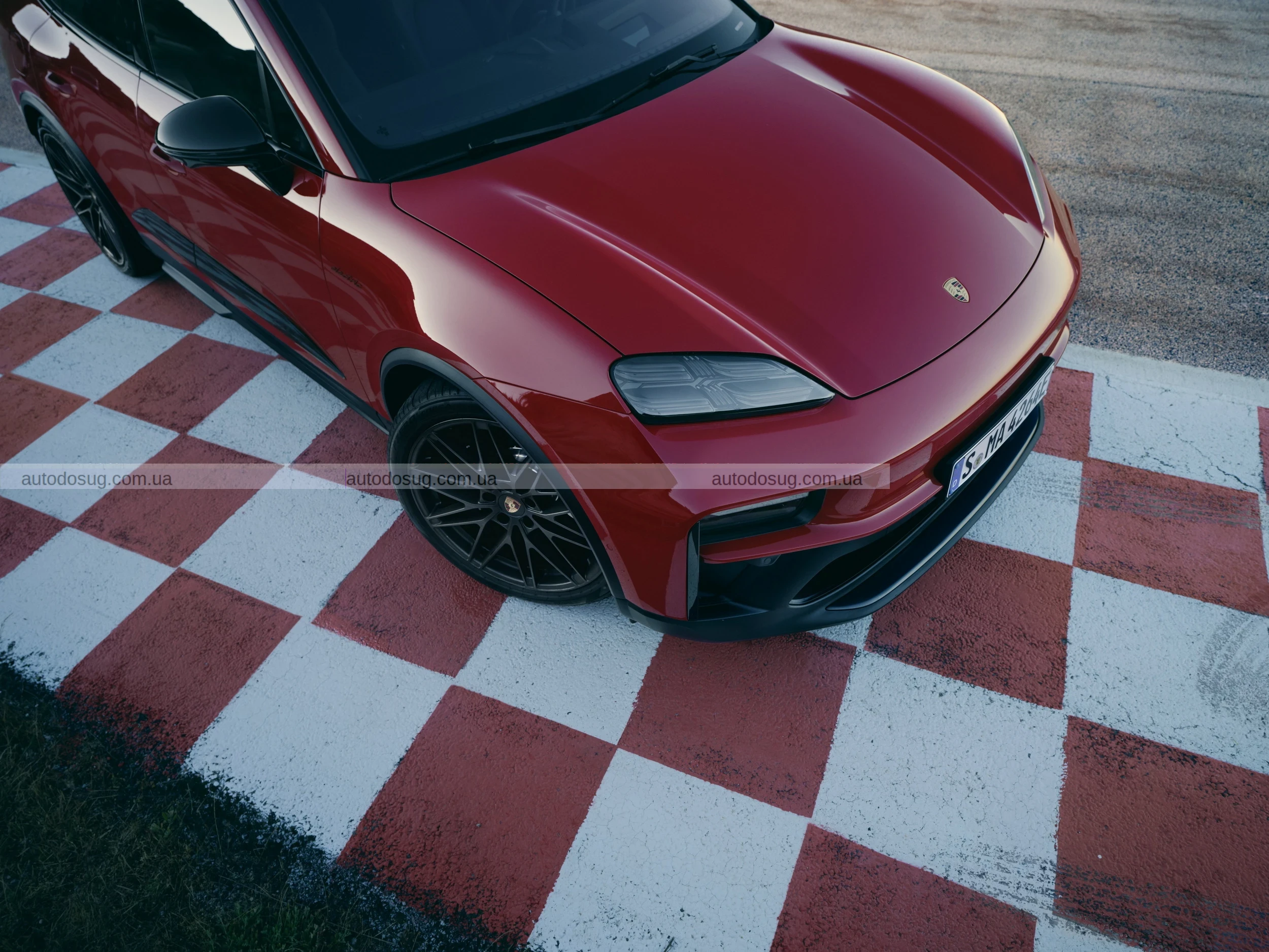 Porsche Macan GTS Electric 2026 пропонує електричний драйв із характером