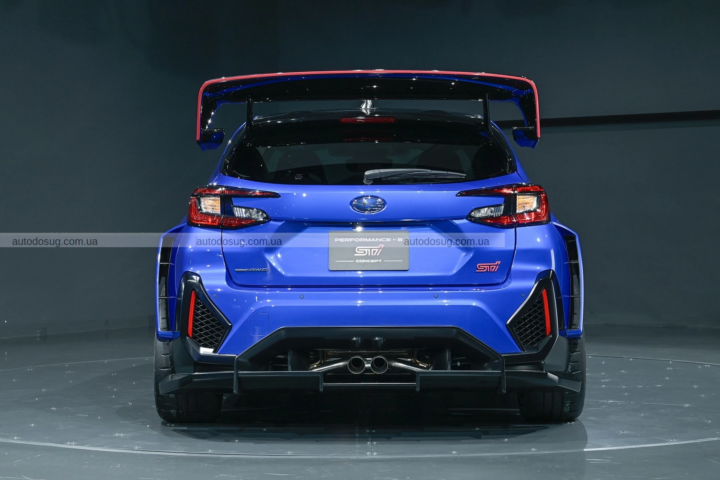 Subaru поєднує бензинову та електричну потужність у двох концептах STI