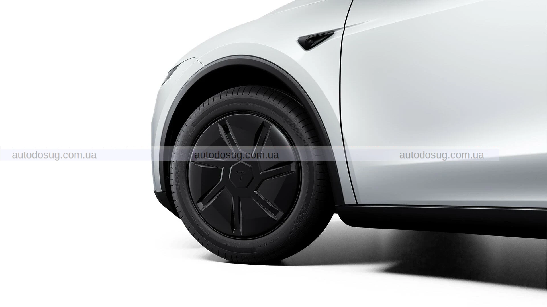 Tesla представляє найдешевші версії — Model 3 Standard і Model Y Standard