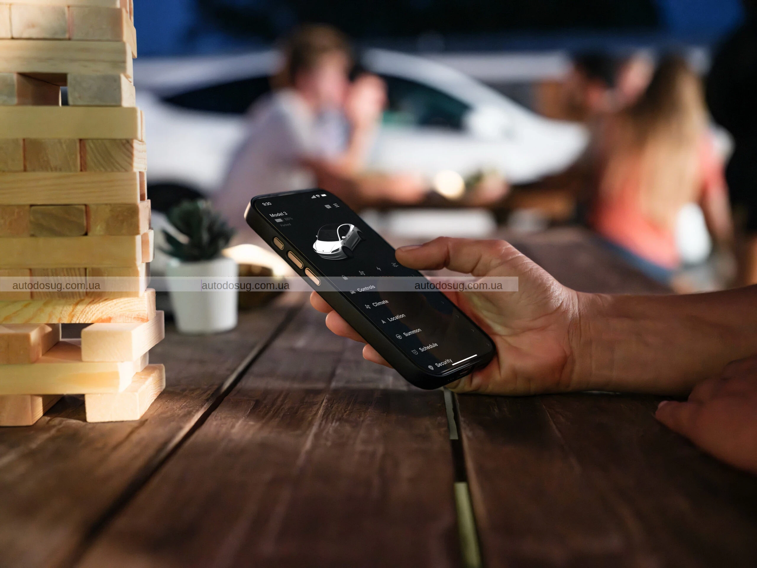 Tesla представляє найдешевші версії — Model 3 Standard і Model Y Standard