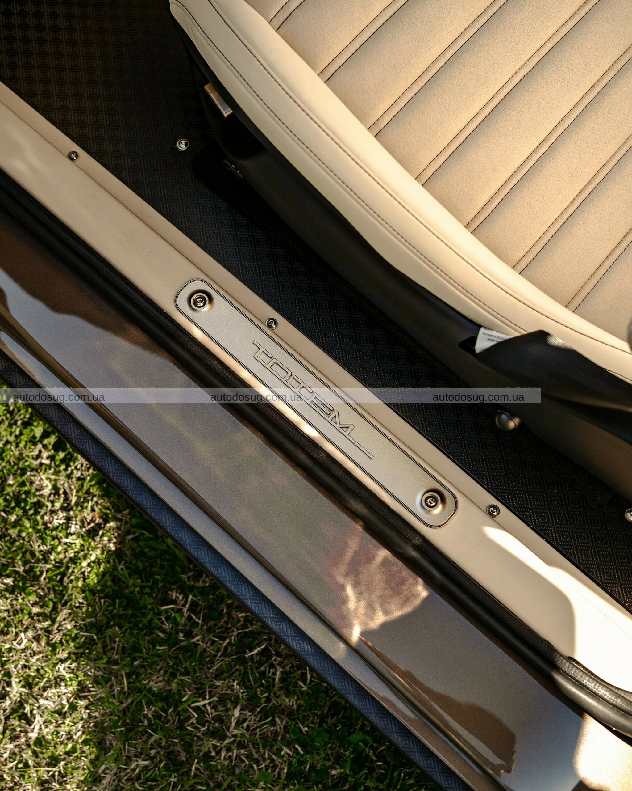 Totem GT Super Farina представила рестомод-шедевр на базі Alfa Romeo