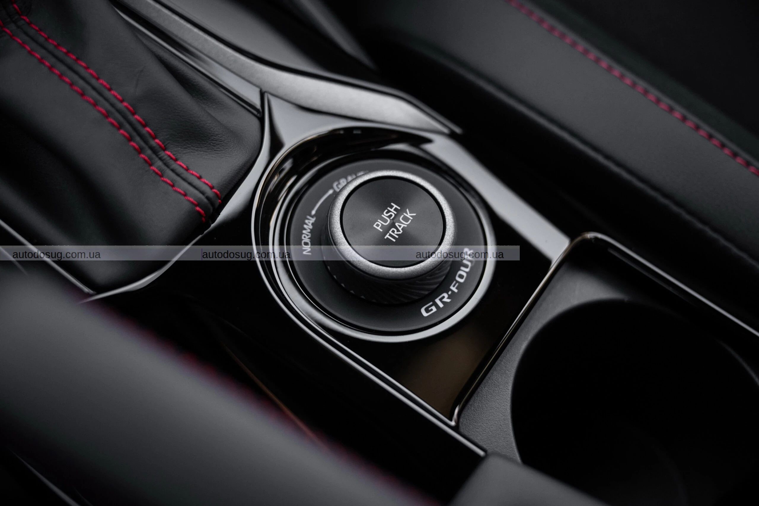 Toyota GR Corolla 2026 готується вивести гарячі хетчбеки на новий рівень