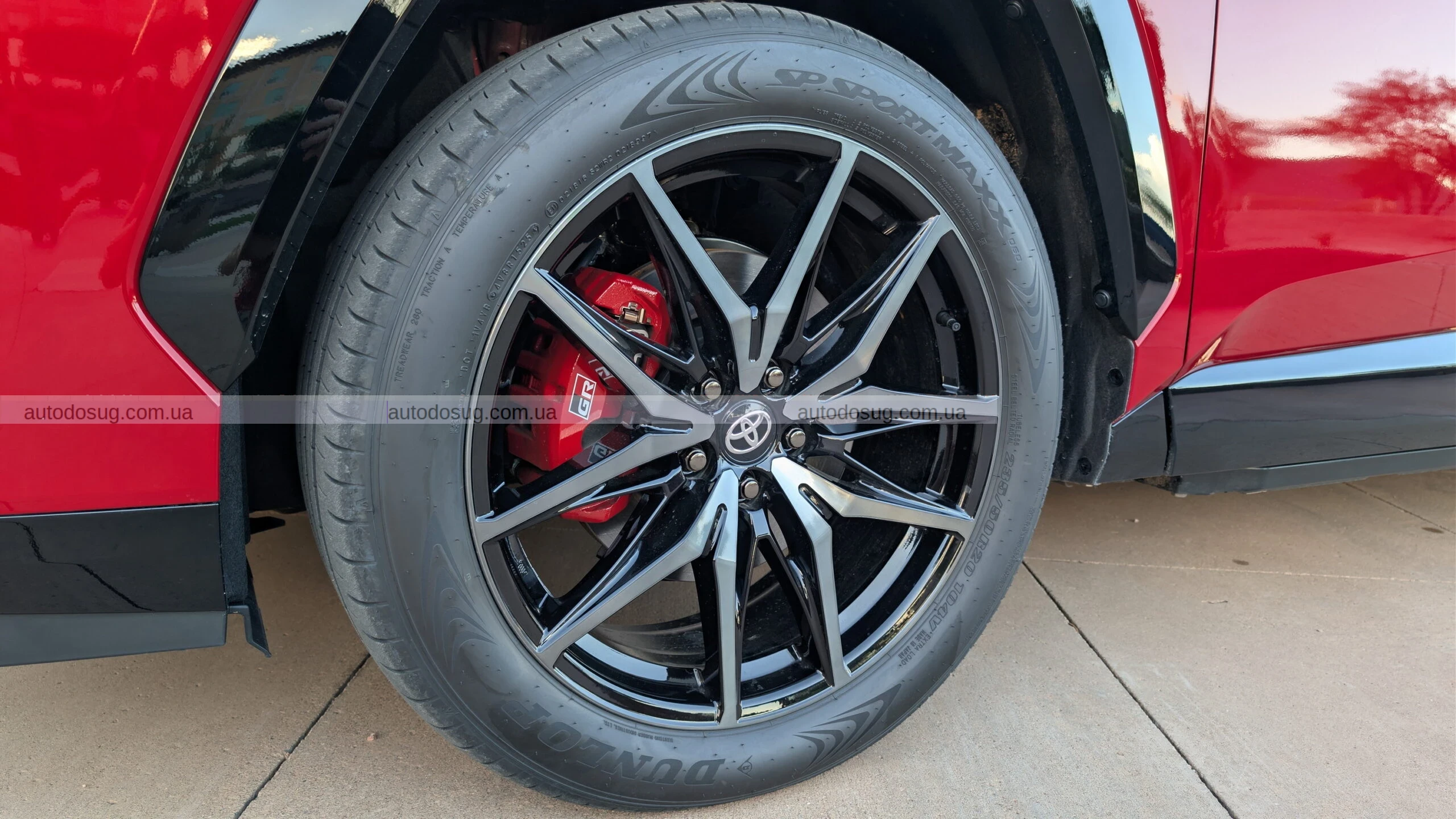 Toyota RAV4 GR Sport (2026) — коли «Sport» означає більше, ніж просто назву