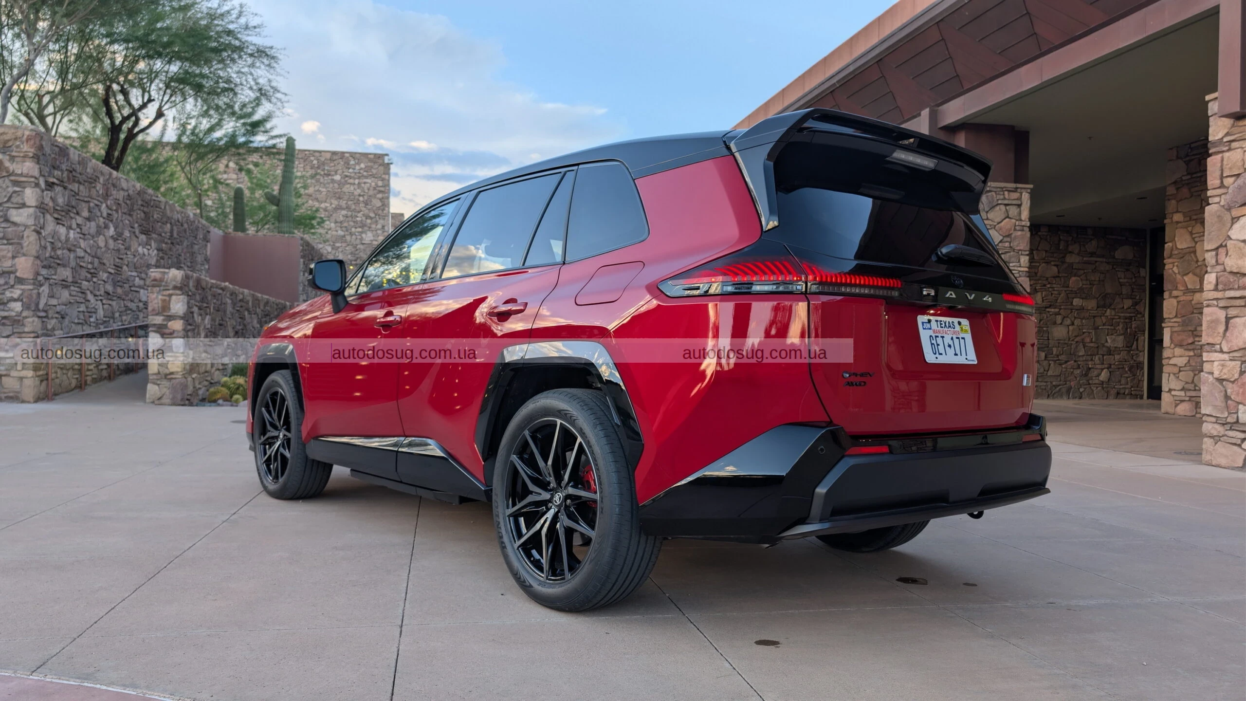 Toyota RAV4 GR Sport (2026) — коли «Sport» означає більше, ніж просто назву