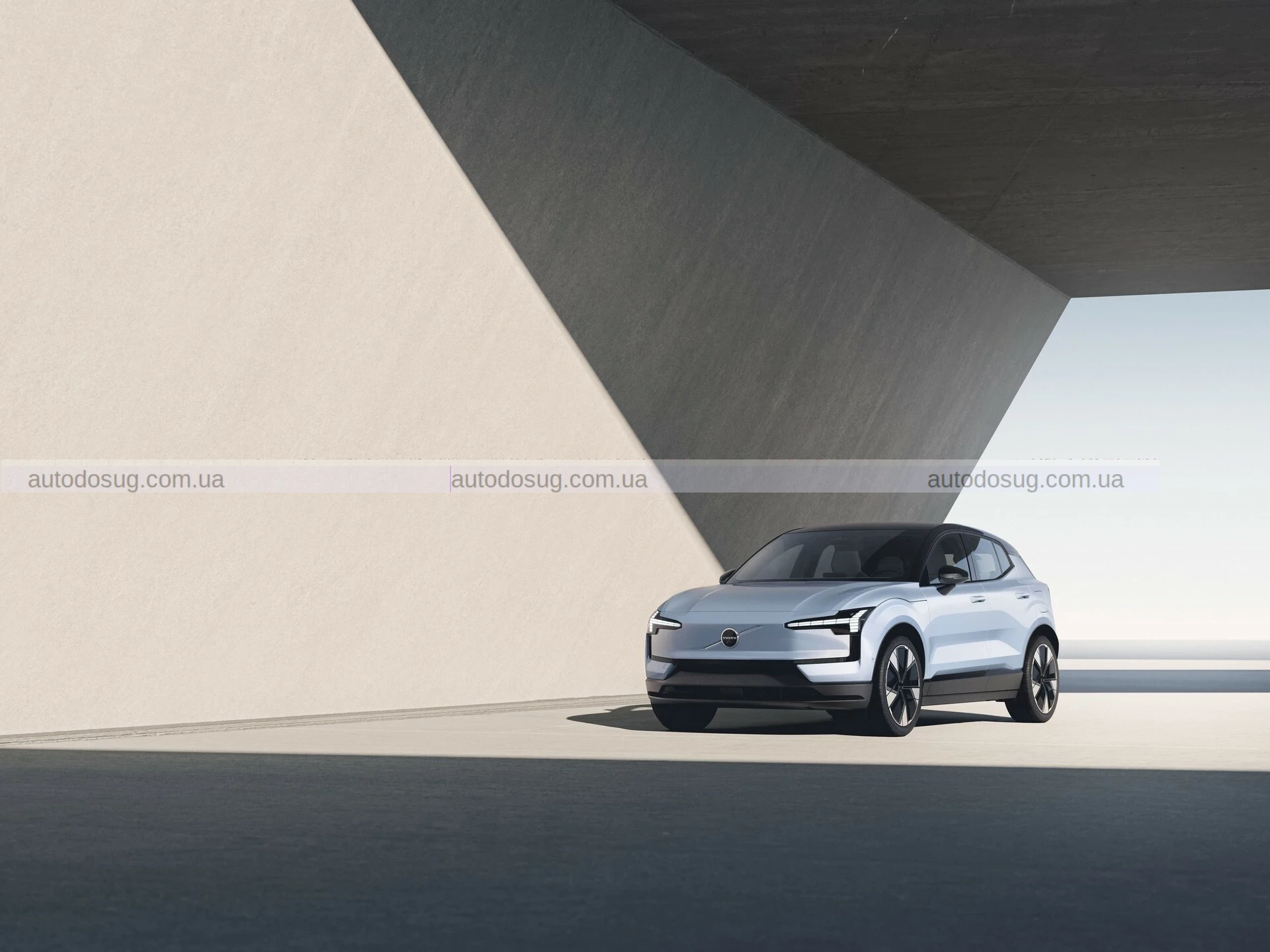 Volvo готує свою найпотужнішу модель разом із новими комплектаціями початкового рівня