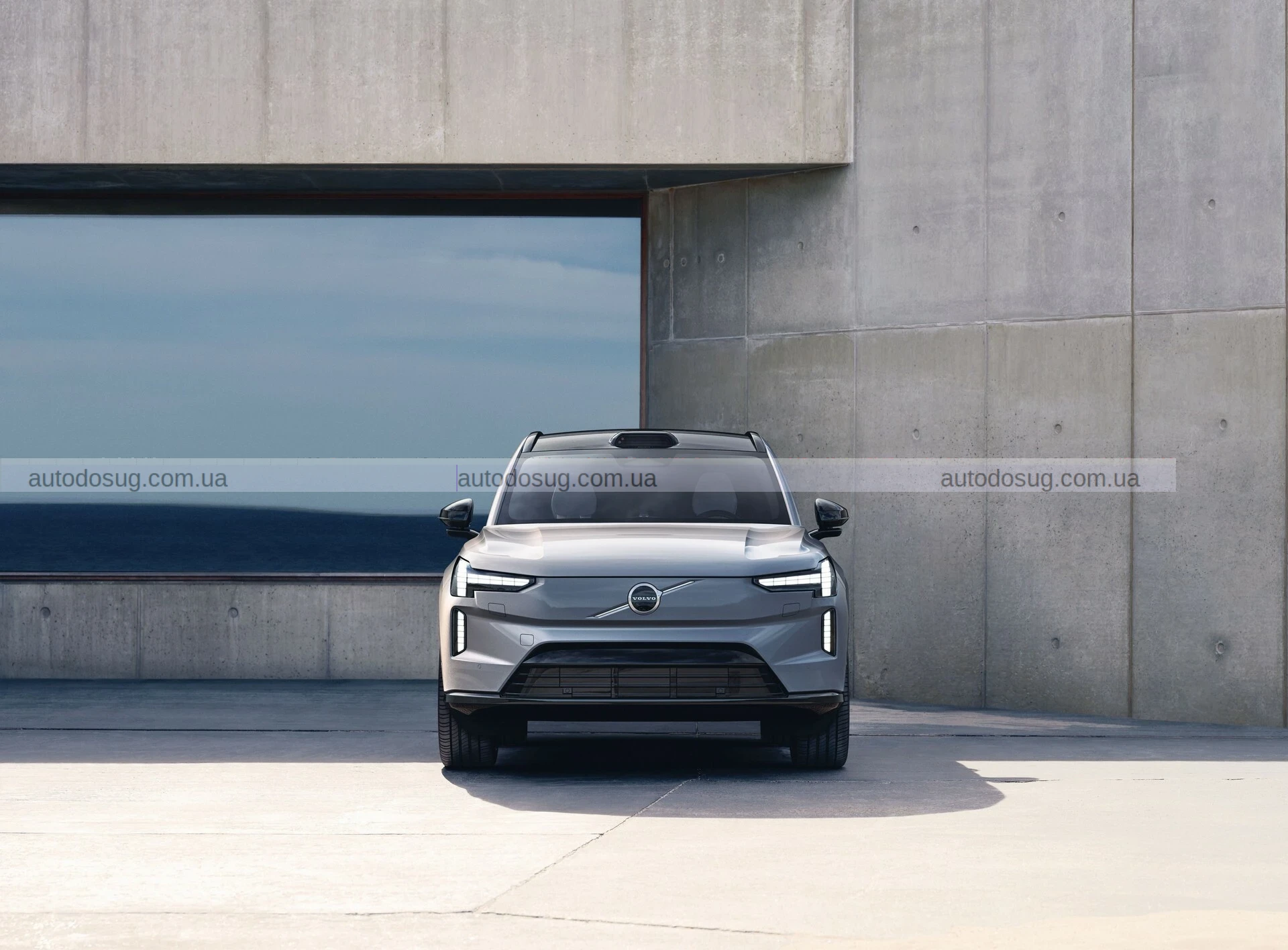 Volvo готує свою найпотужнішу модель разом із новими комплектаціями початкового рівня