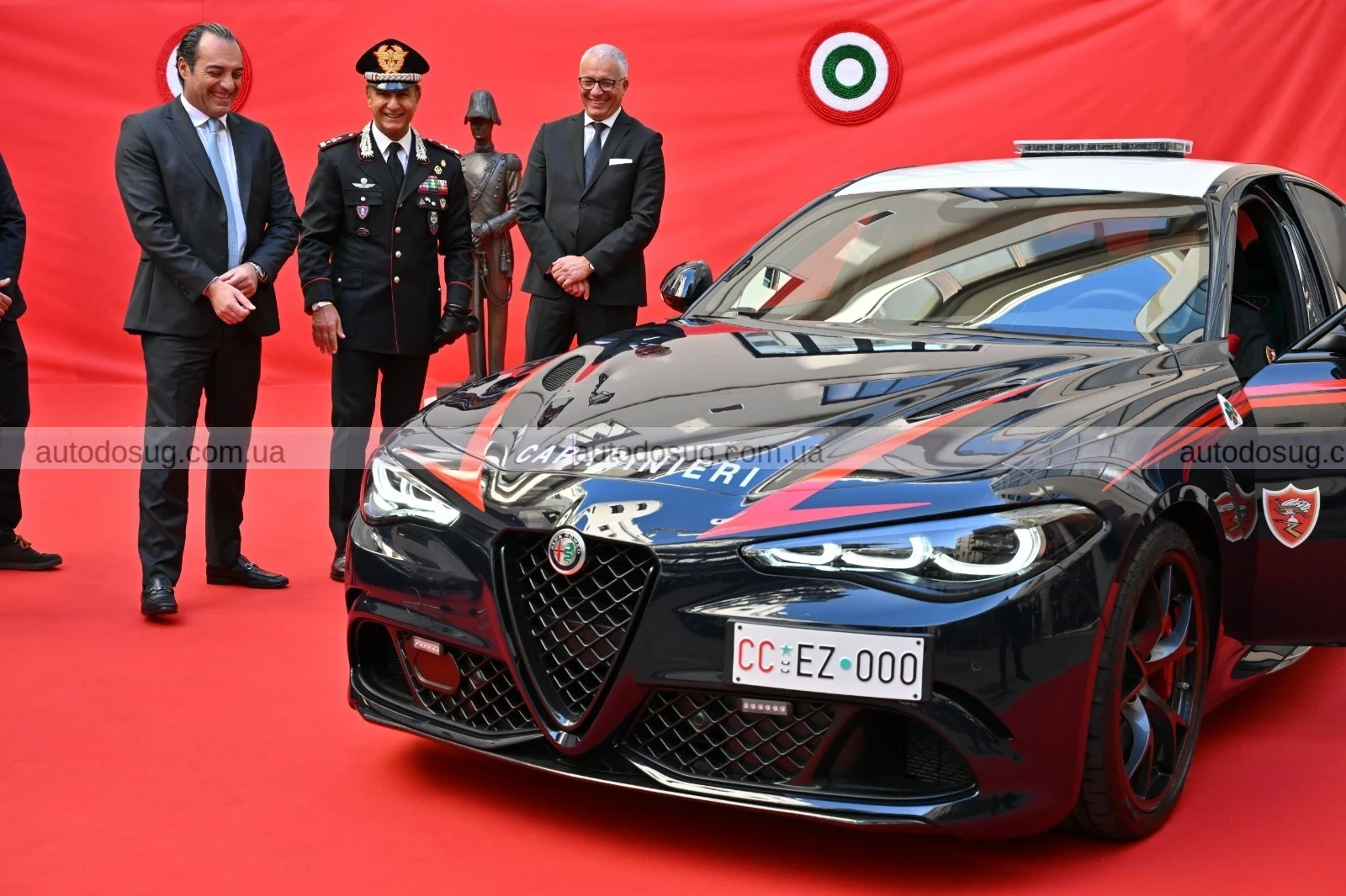 З'явився новий претендент на звання найкрутішої поліцейської машини у світі