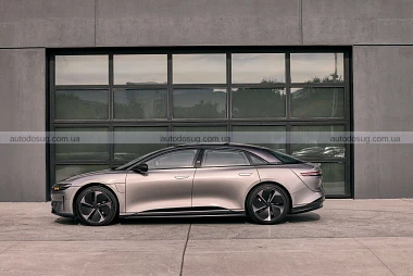 4900 доларів за задній ліхтар? Смішні лізингові витрати Lucid відлякують покупців