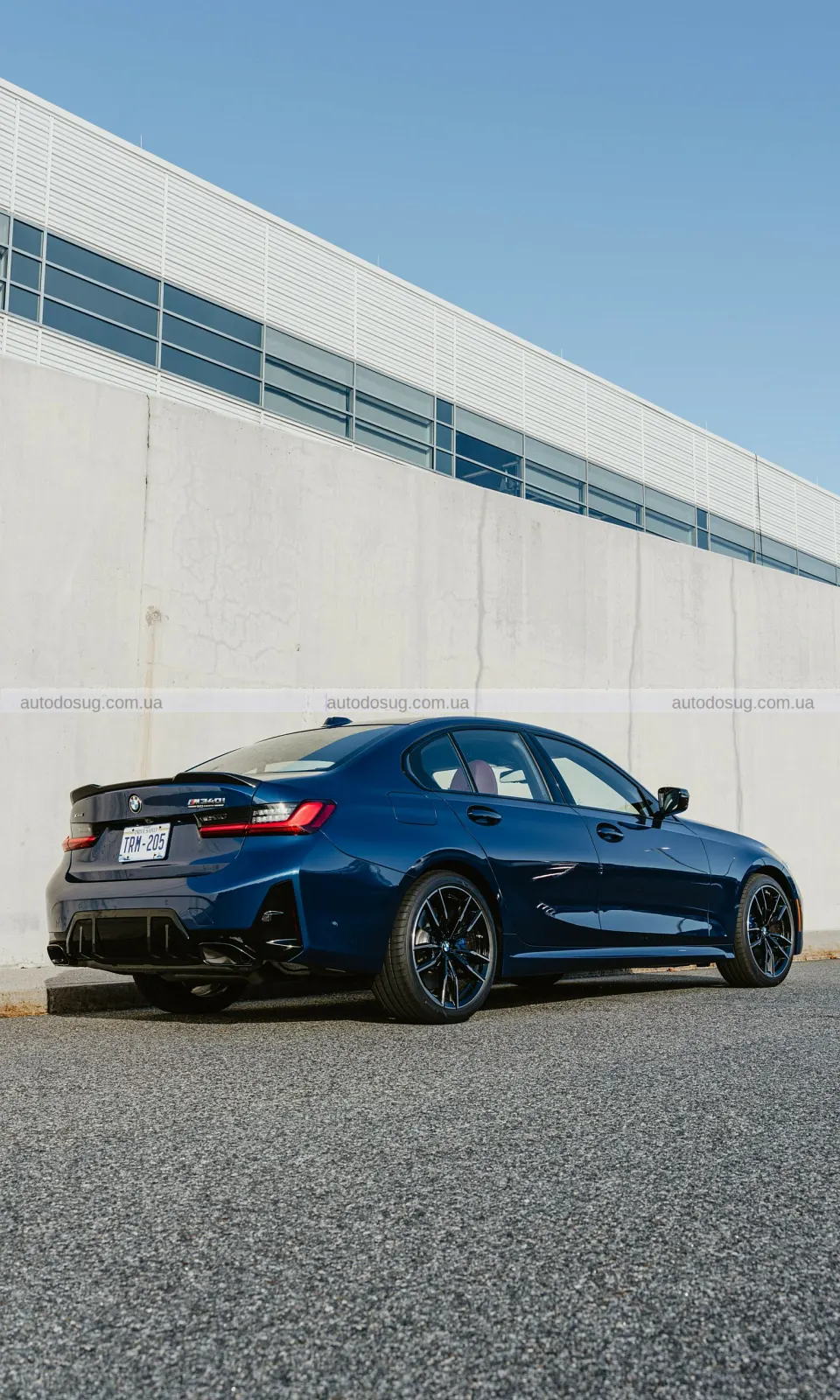 BMW святкує 50-річчя “трійки” з ексклюзивною M-версією