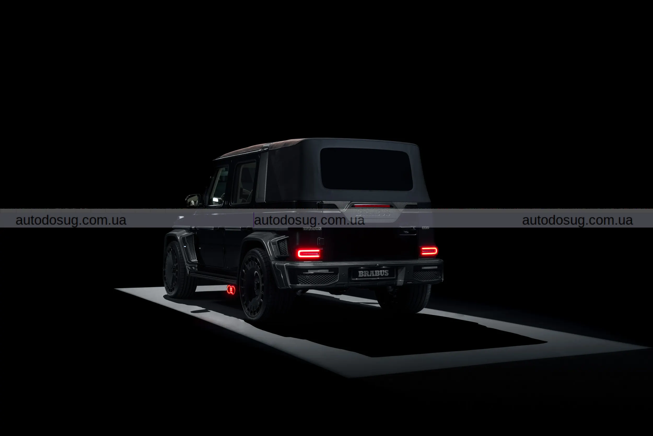 Brabus перетворює G-Class на ексклюзивний кабріолет 800 XL за мільйон доларів