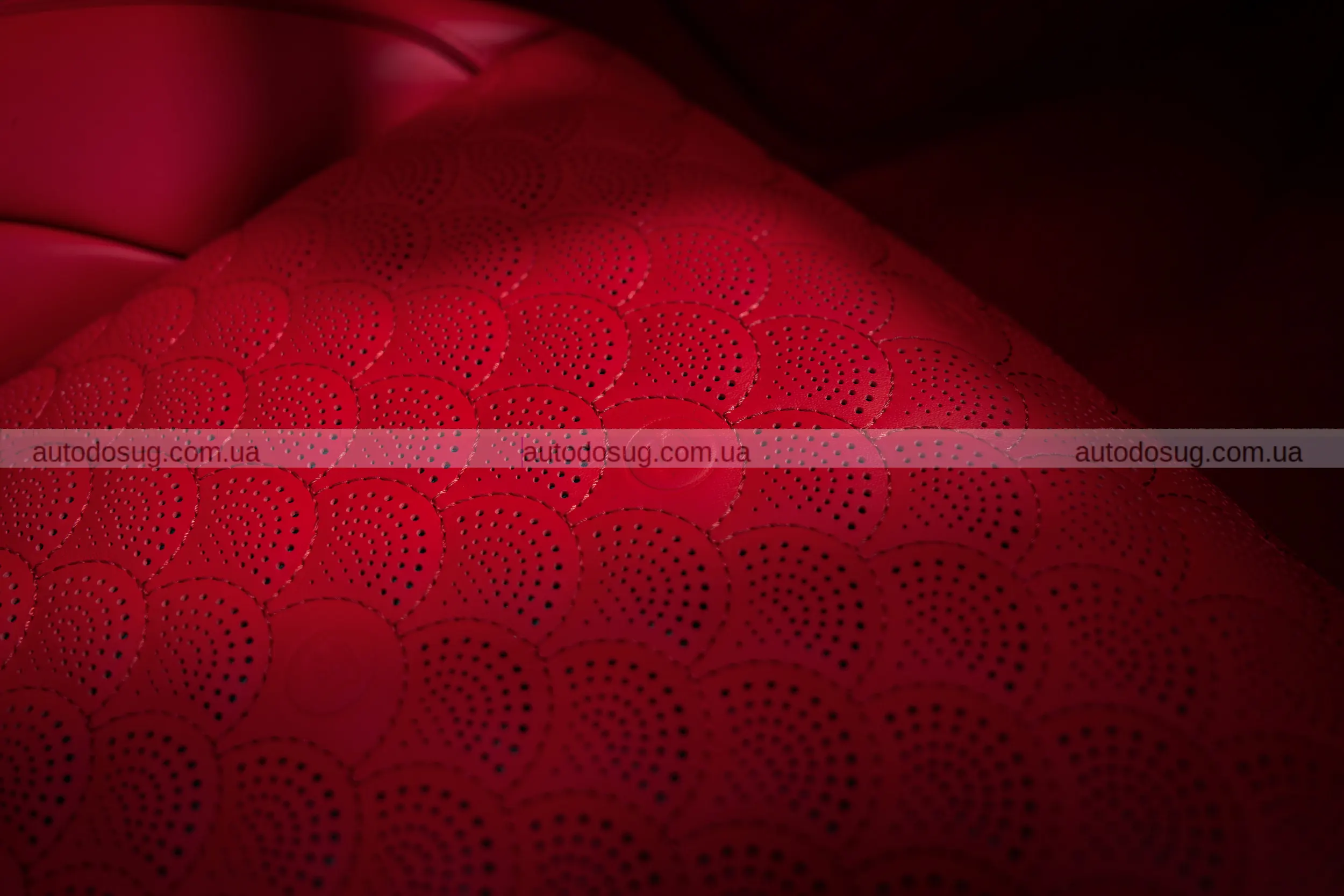 Brabus перетворює G-Class на ексклюзивний кабріолет 800 XL за мільйон доларів