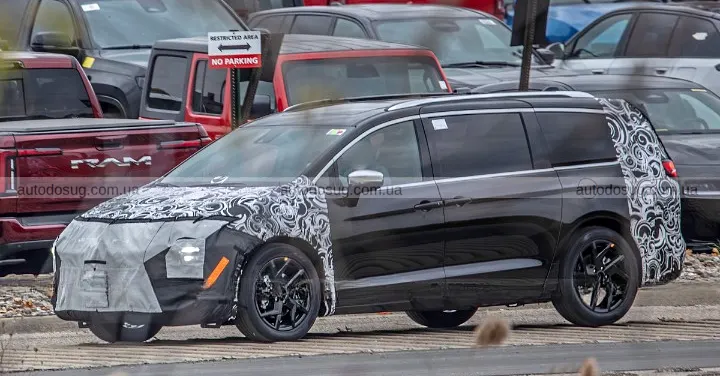 Chrysler Pacifica 2027 має оновлення з рисами концепту Chrysler Halcyon Concept та дверима-«сенсацією»