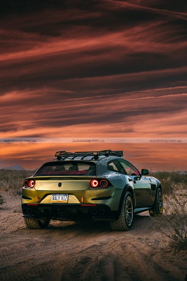 Ferrari GTC4 Lusso перетворили на імпровізований «дакар-спецкар»