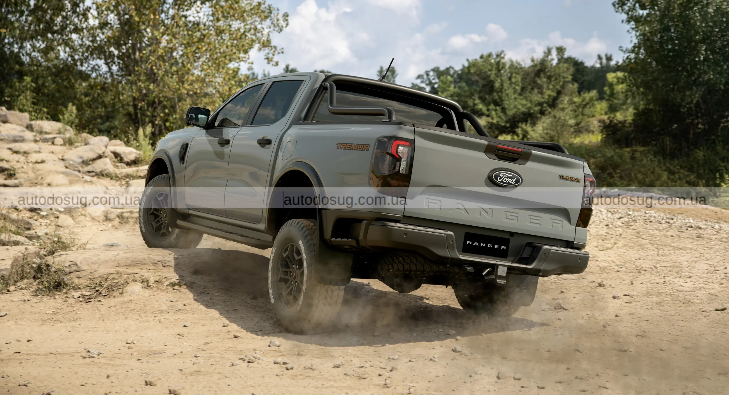 Ford оновлює Ranger та представляє новий Wolftrak