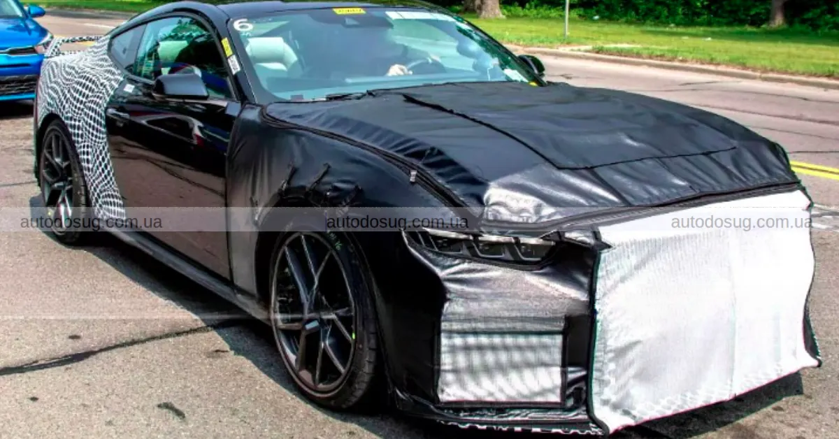 Ford Racing готує секретний «дорожній автомобіль» до січня