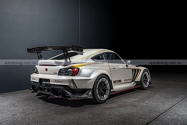 Honda S2000 демонструє дике поєднання JDM-спадщини та сучасної продуктивності