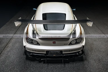 Honda S2000 демонструє дике поєднання JDM-спадщини та сучасної продуктивності