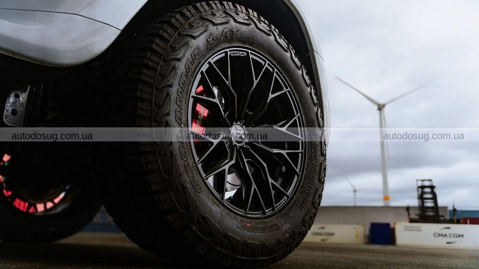 Jeep хотів бути Brabus — і перетворився на 707-сильного монстра