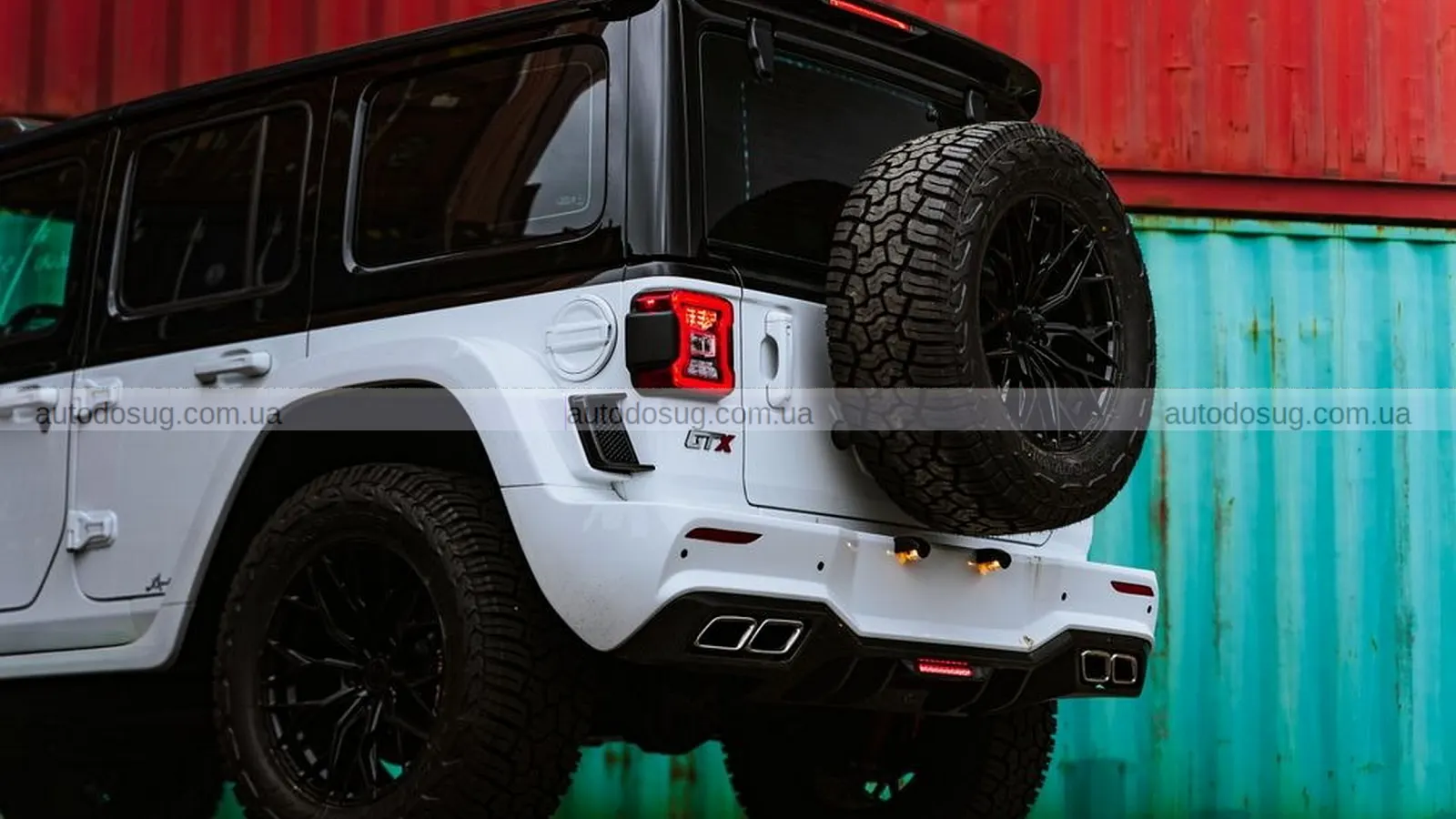 Jeep хотів бути Brabus — і перетворився на 707-сильного монстра