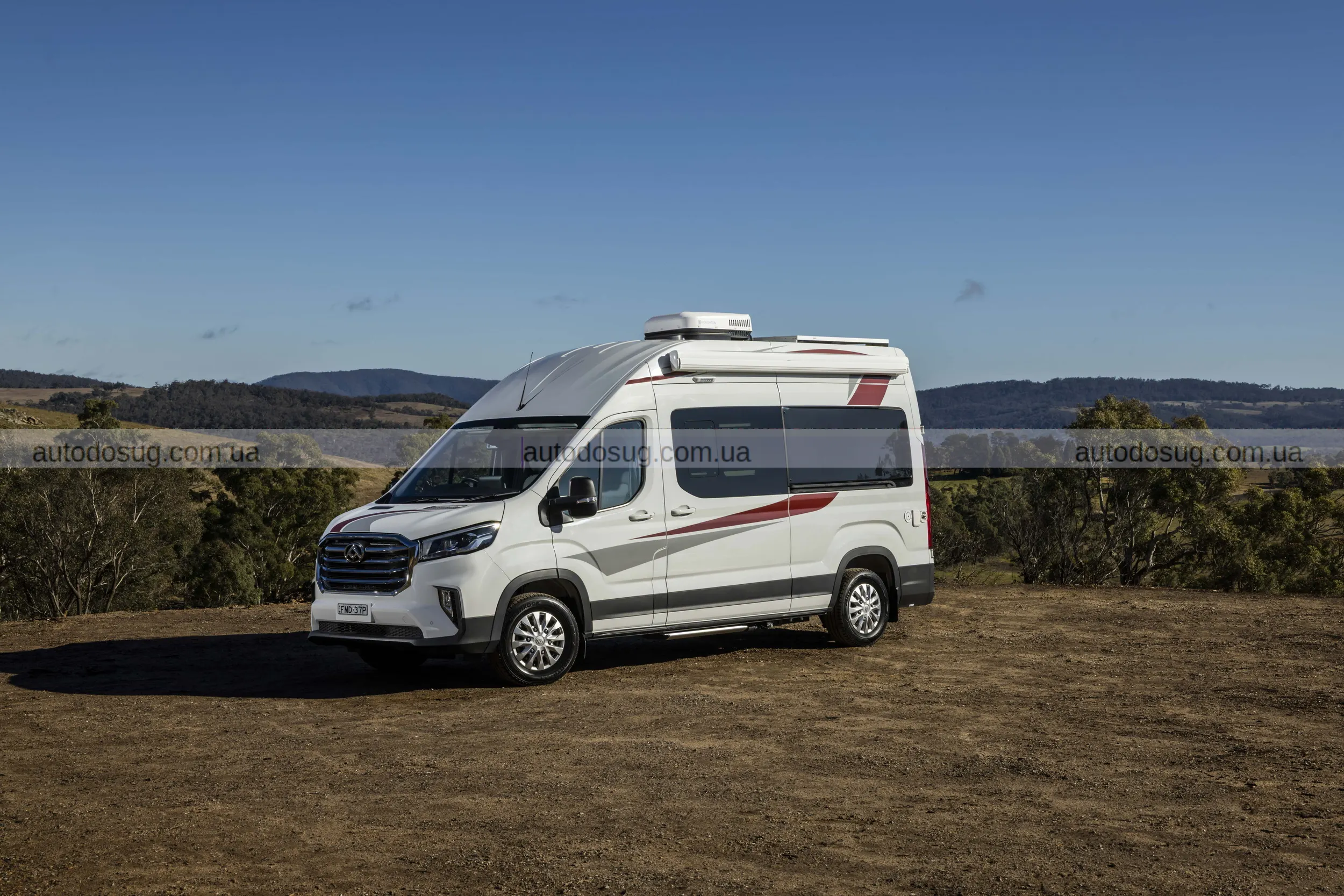 Китай підкорює кемпери та представляє новий автодом за півціни від VW