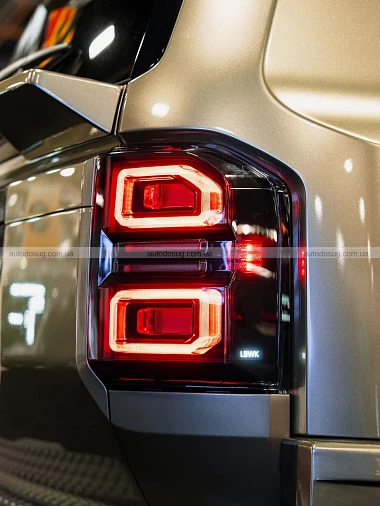 Land Cruiser від Liberty Walk виглядає готовим розпочати бій