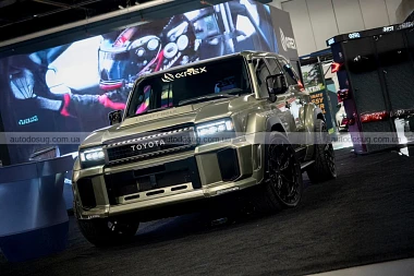 Land Cruiser від Liberty Walk виглядає готовим розпочати бій