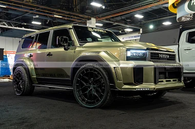 Land Cruiser від Liberty Walk виглядає готовим розпочати бій
