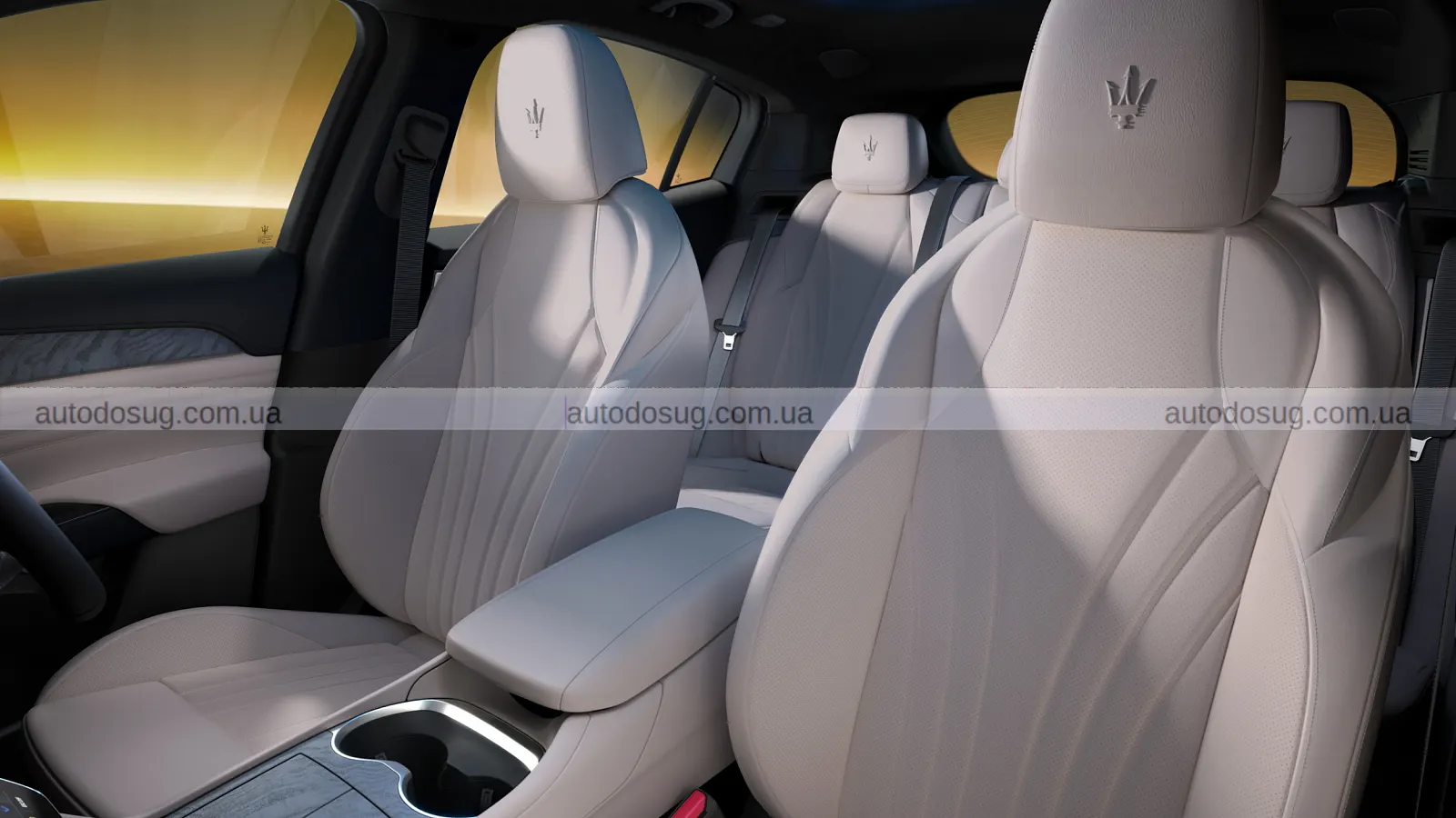 Maserati продовжує друкувати гроші та нові спецверсії Grecale