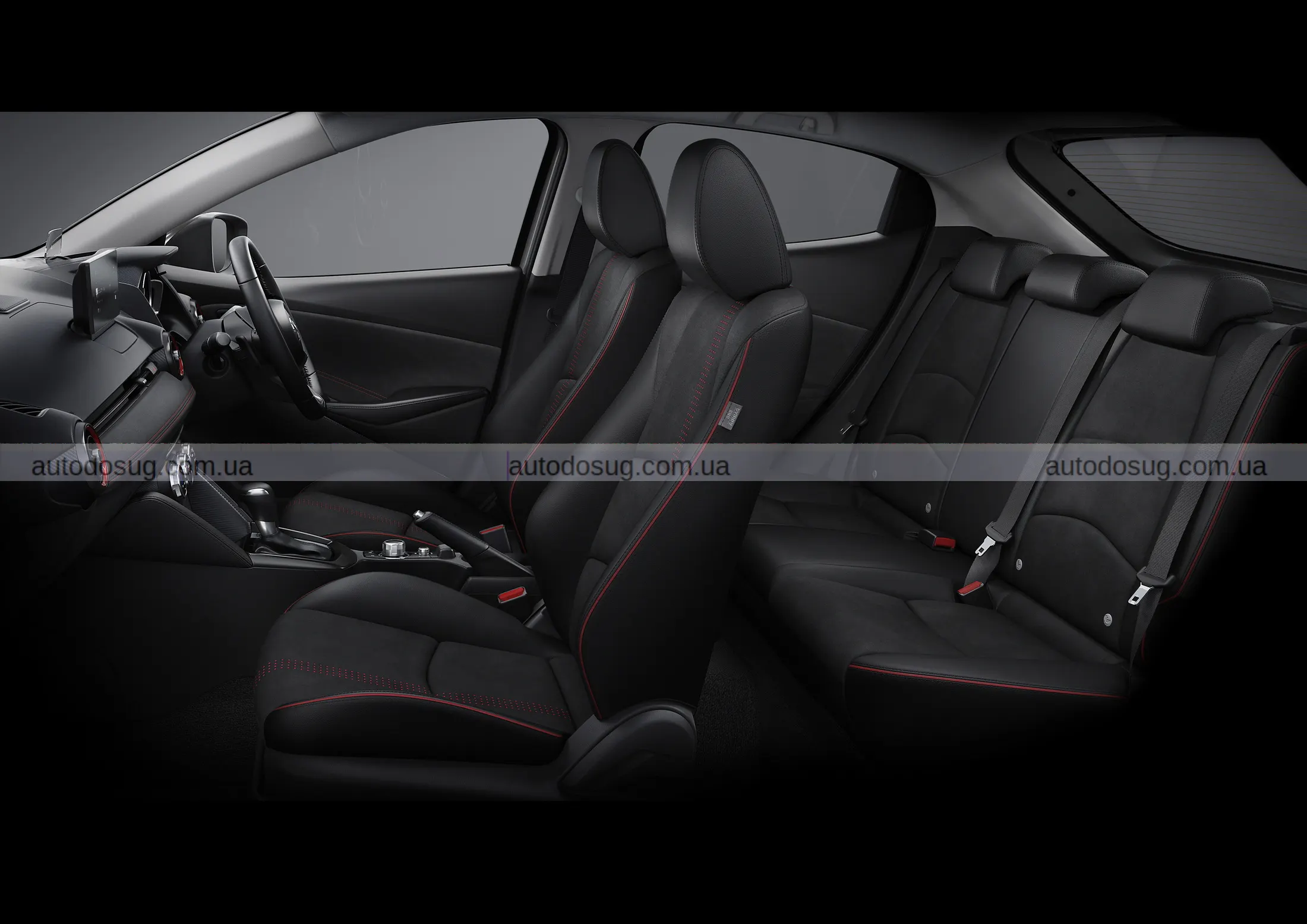 Mazda2 не здається та отримує оновлення попри напруження