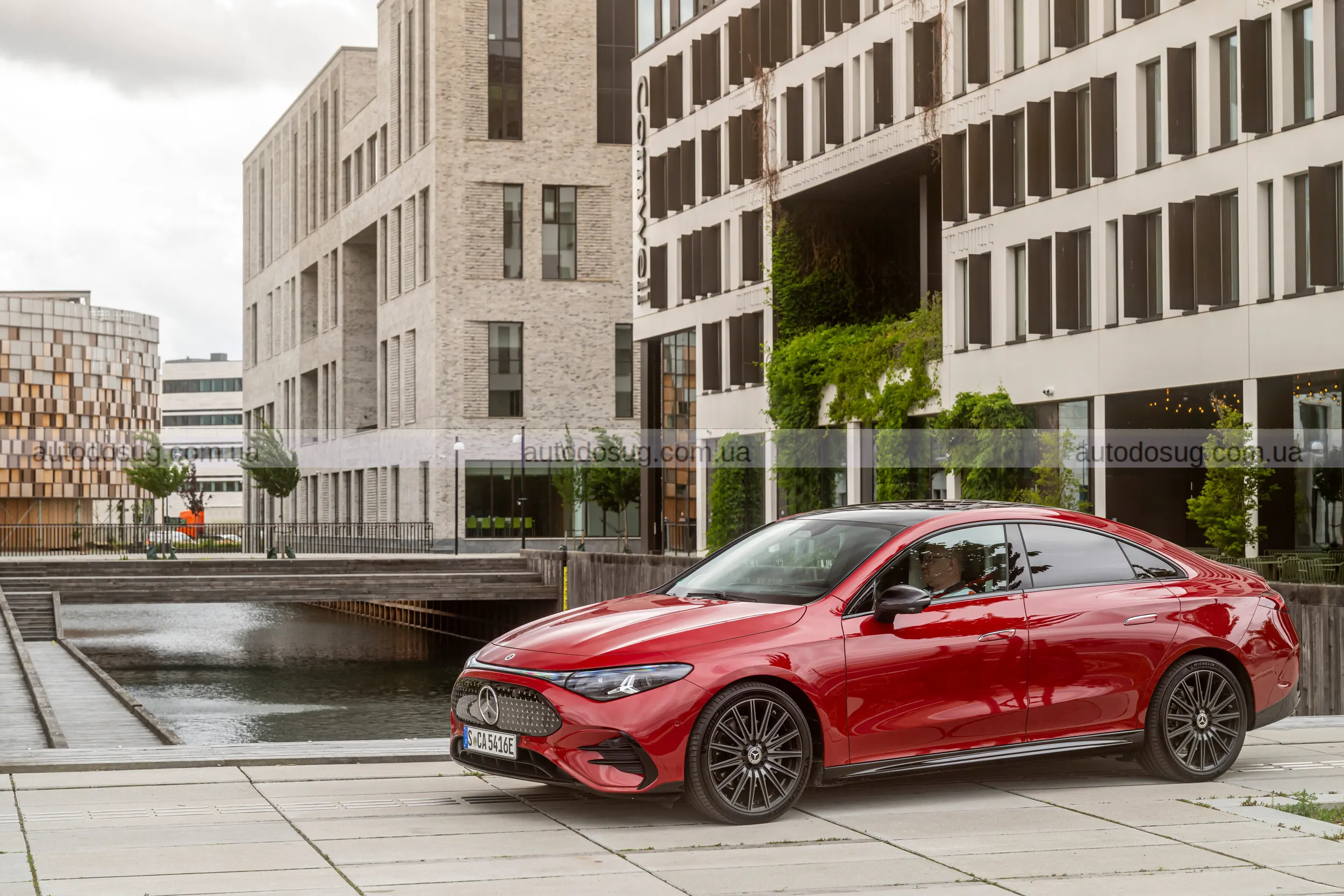 Mercedes піднімає ставки: новий CLA EV виходить у ціновий діапазон C-Class