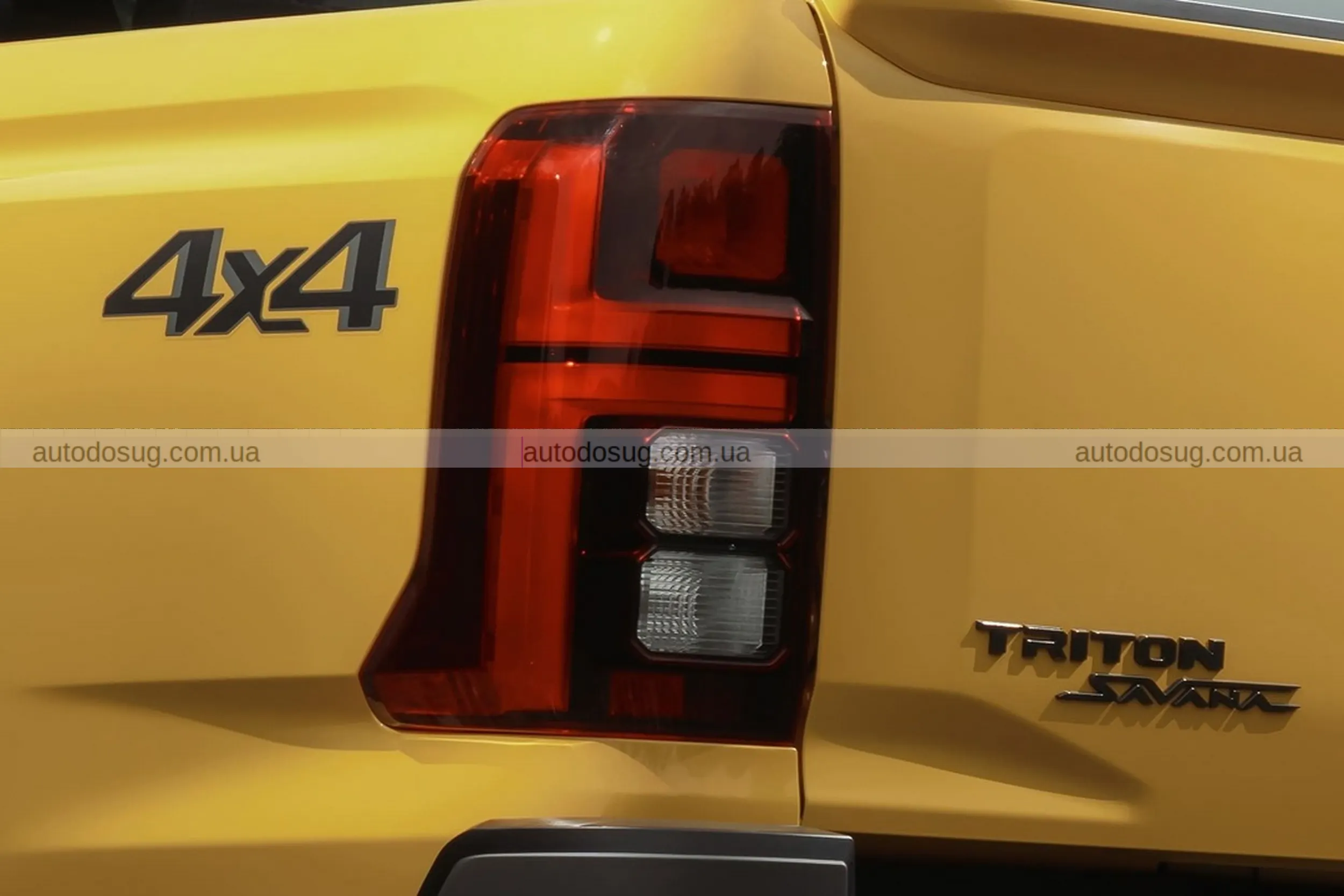 Mitsubishi створила свій найміцніший пікап Triton Savana