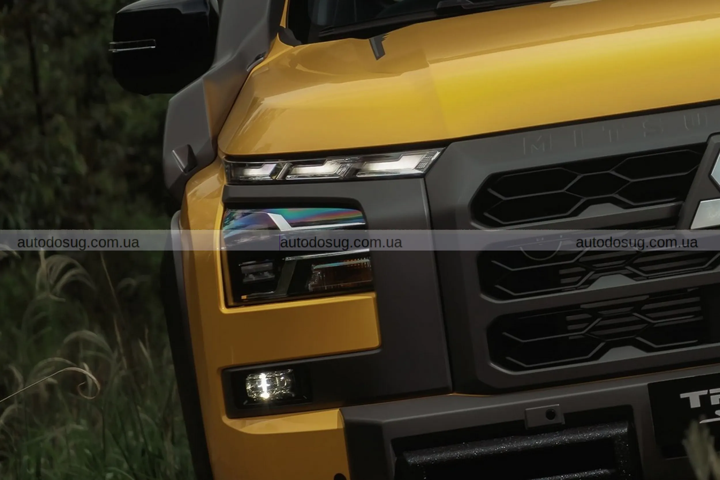 Mitsubishi створила свій найміцніший пікап Triton Savana