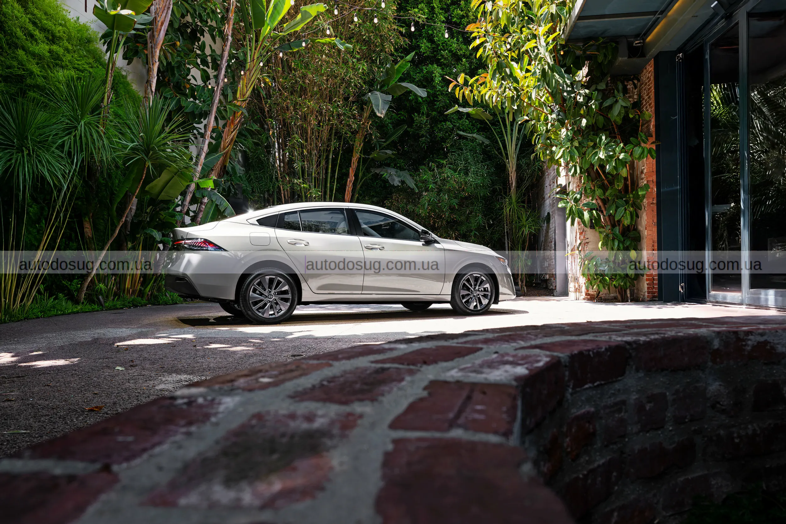 Nissan представляє новий Sentra 2026