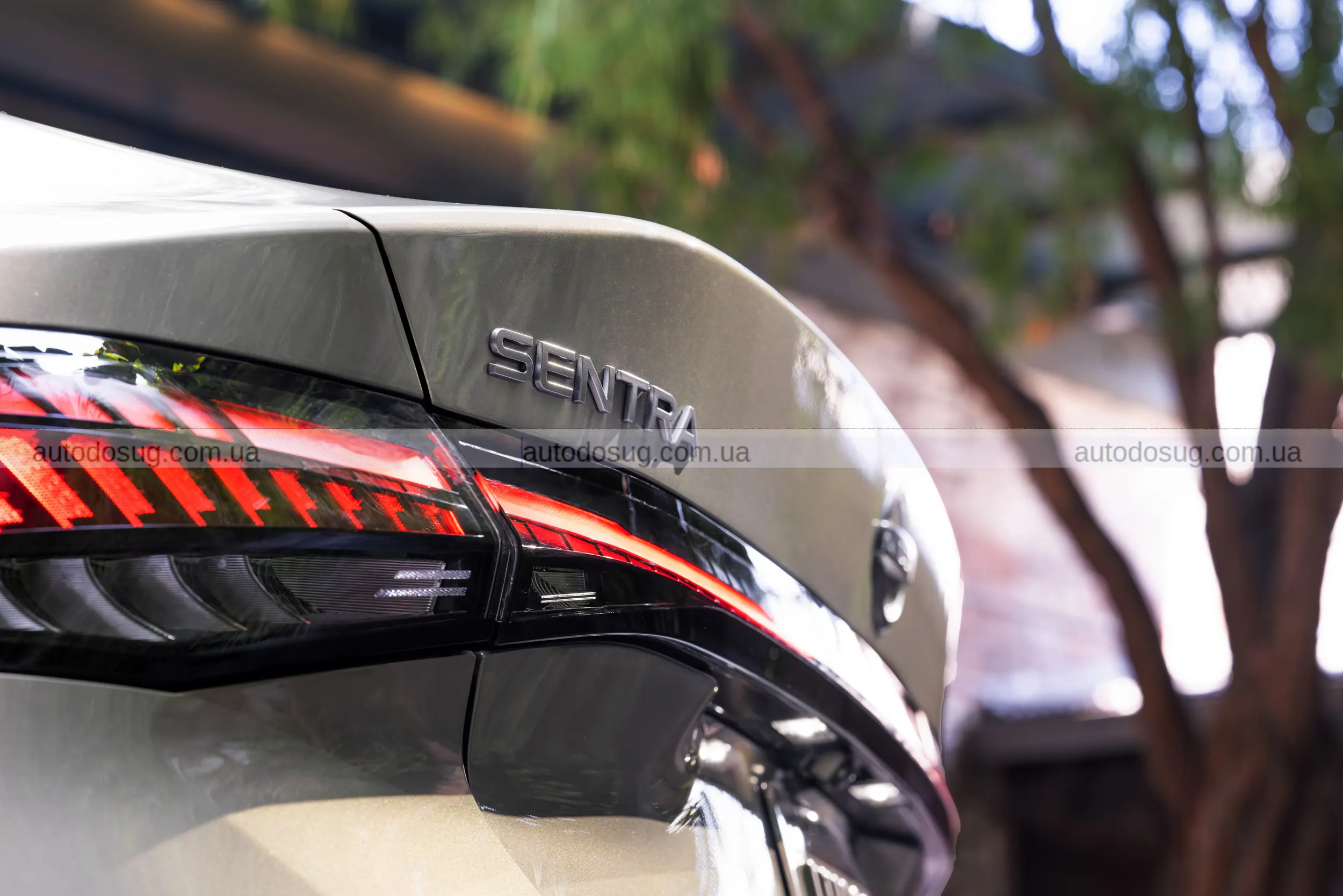 Nissan представляє новий Sentra 2026