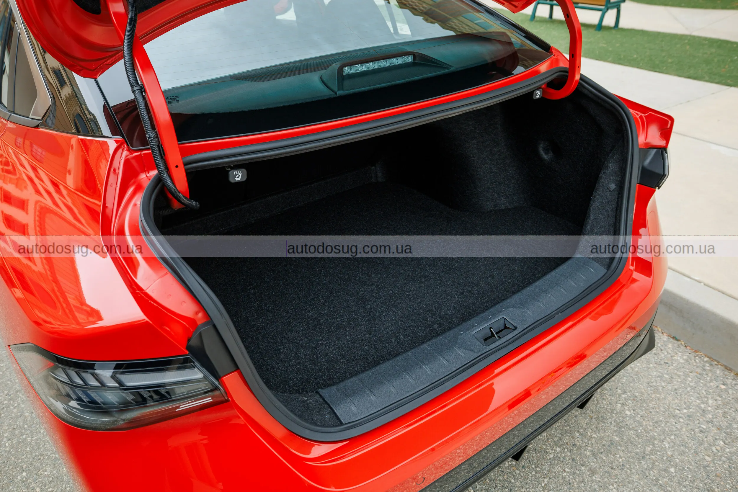 Nissan представляє новий Sentra 2026