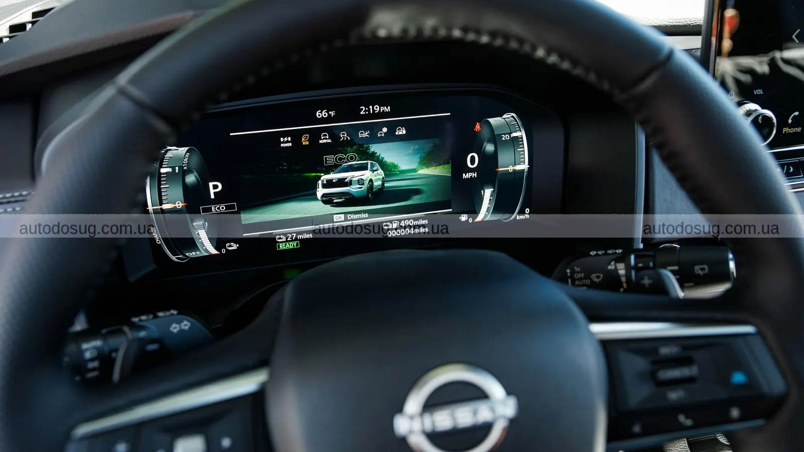 Nissan представив перший PHEV Rogue — але це майже не Nissan