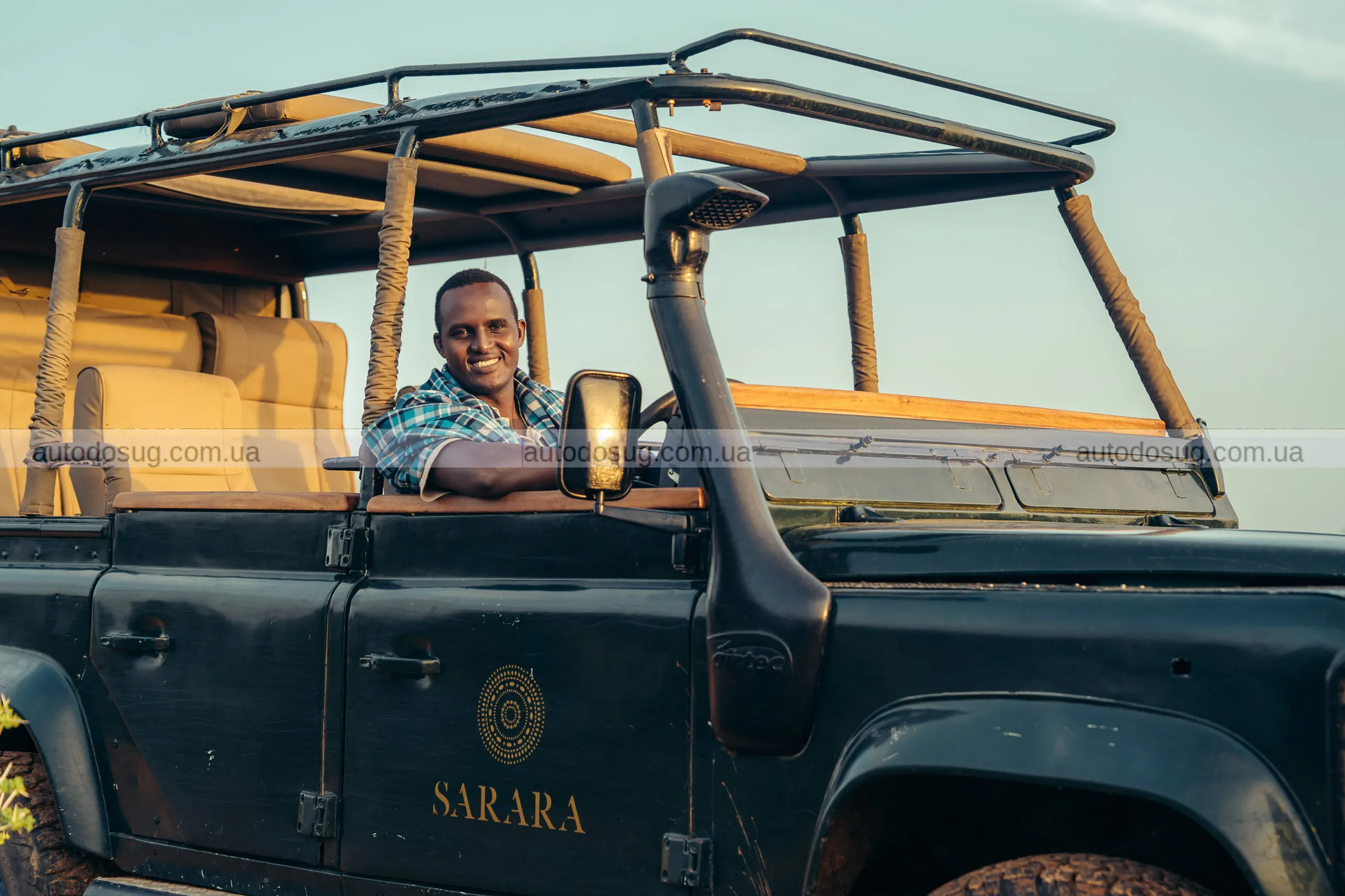 Одна зміна в цьому Land Rover Defender перетворює сафарі на справжню магію